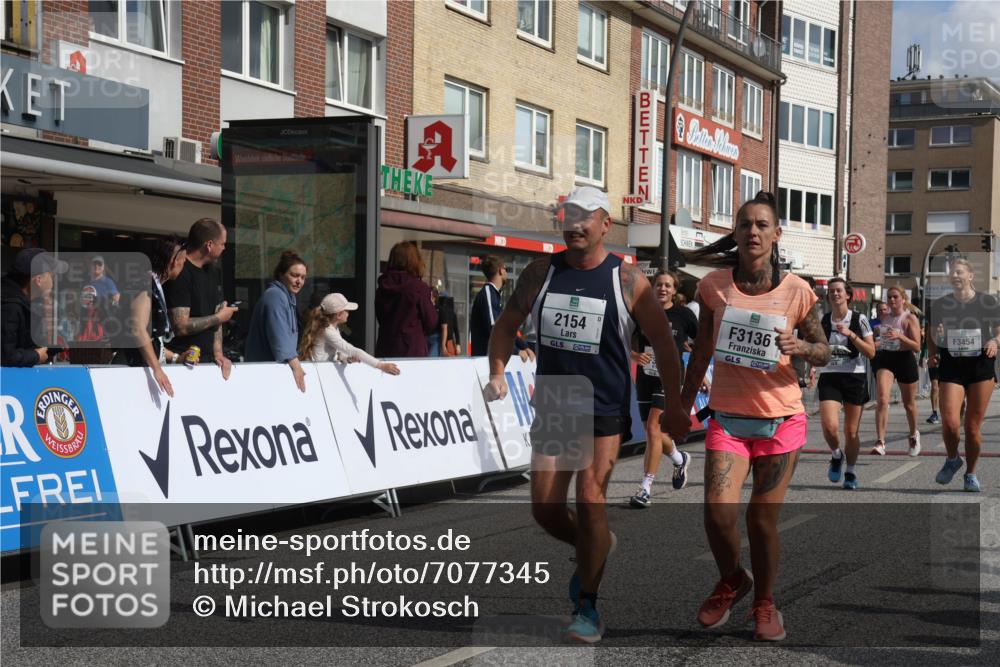 15.09.2024 - PSD Bank Halbmarathon Michael Strokosch http://msf.ph/oto/7077345 15.09.2024 12:18:27 Ziel 802, 1713, 1853, 2016, 2154, 2266, 2351, 2450, 3048, 3064, 3093, 3136, 3141, 3453, 3454, 3472, 3533 meine-sportfotos.de