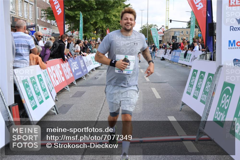 15.09.2024 - PSD Bank Halbmarathon Strokosch-Dieckow http://msf.ph/oto/7077349 15.09.2024 12:34:05 Ziel 1983, 2331, 3107, 3433, 3451 meine-sportfotos.de
