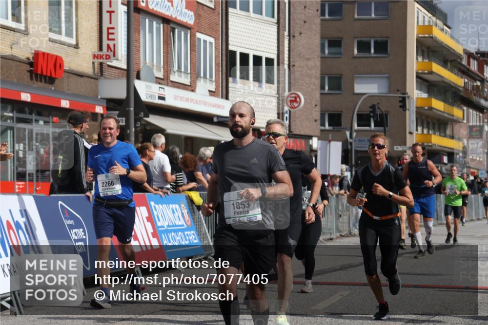 15.09.2024 - PSD Bank Halbmarathon Michael Strokosch http://msf.ph/oto/7077405 15.09.2024 12:18:32 Ziel 802, 1853, 2016, 2023, 2086, 2154, 2232, 2266, 2450, 3093, 3136, 3141, 3453, 3454, 3472, 3533 meine-sportfotos.de