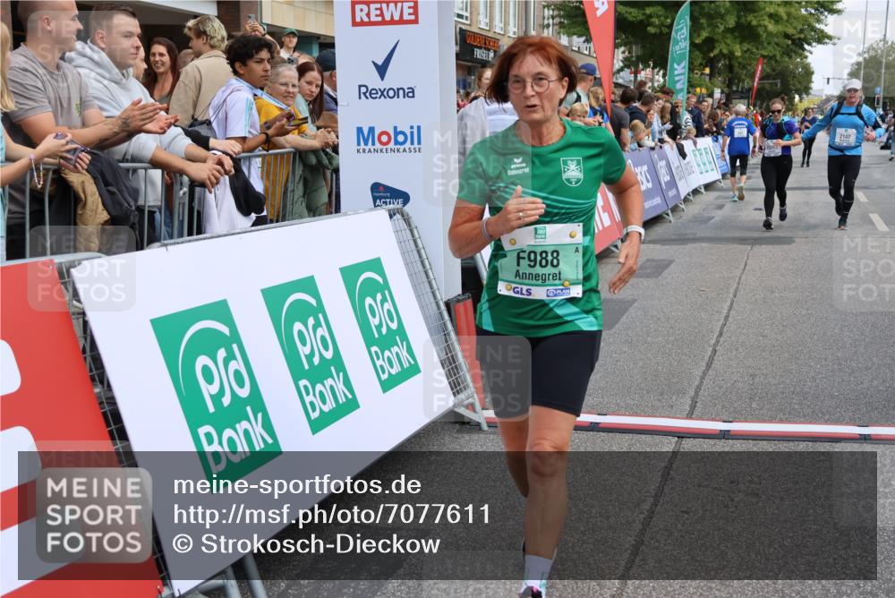15.09.2024 - PSD Bank Halbmarathon Strokosch-Dieckow http://msf.ph/oto/7077611 15.09.2024 12:24:50 Ziel 988, 2081, 2102, 3063, 3218, 3339, 3469 meine-sportfotos.de