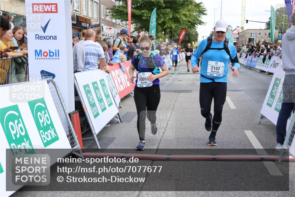 15.09.2024 - PSD Bank Halbmarathon Strokosch-Dieckow http://msf.ph/oto/7077677 15.09.2024 12:24:53 Ziel 988, 2102, 3063, 3218, 3469 meine-sportfotos.de