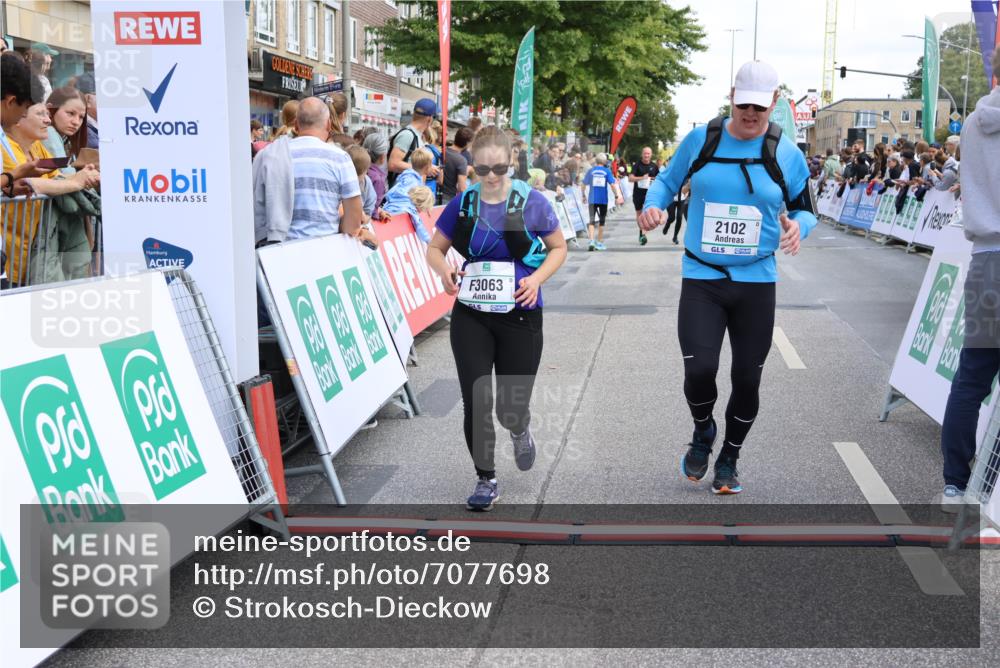 15.09.2024 - PSD Bank Halbmarathon Strokosch-Dieckow http://msf.ph/oto/7077698 15.09.2024 12:24:53 Ziel 988, 2102, 3063, 3218, 3469 meine-sportfotos.de