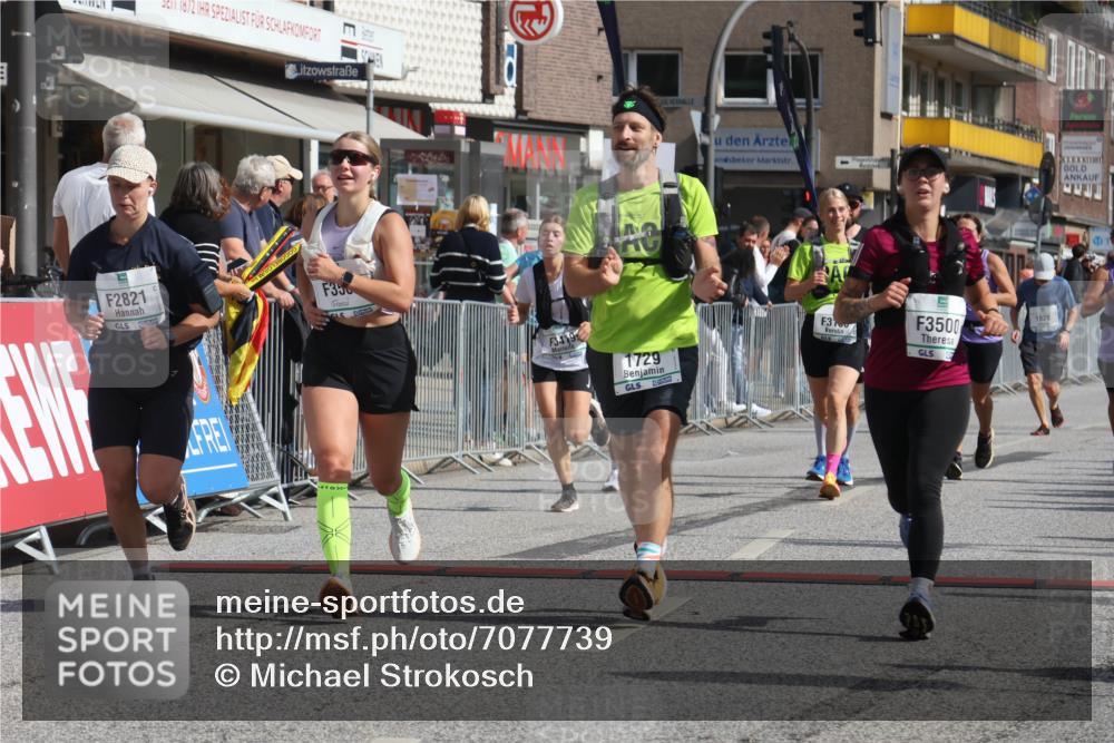15.09.2024 - PSD Bank Halbmarathon Michael Strokosch http://msf.ph/oto/7077739 15.09.2024 12:18:57 Ziel 1728, 1729, 2149, 2412, 2821, 3106, 3258, 3419, 3446, 3447, 3500, 3561 meine-sportfotos.de