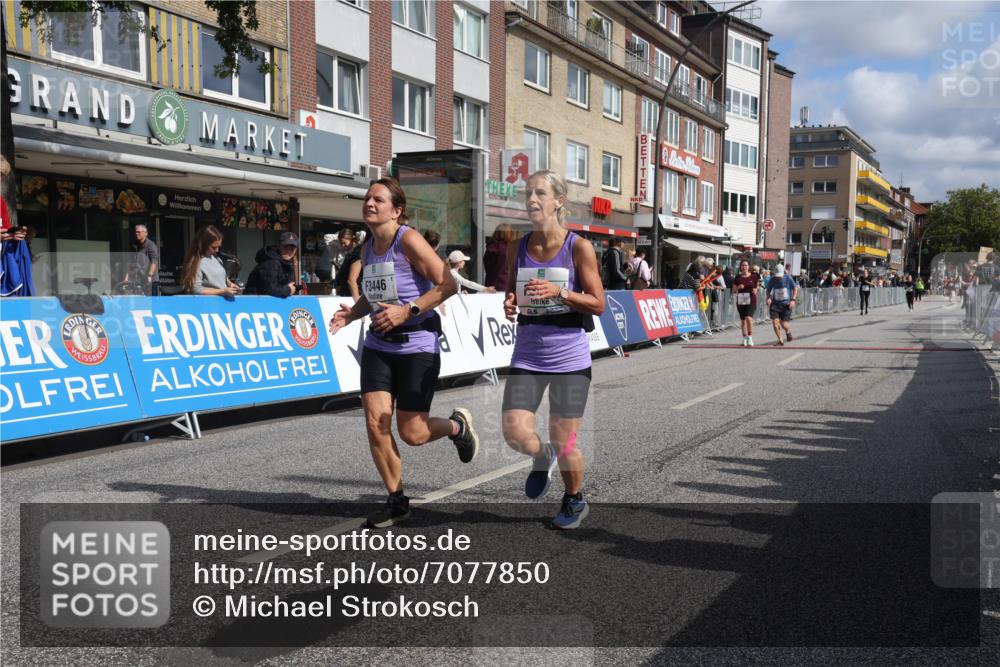 15.09.2024 - PSD Bank Halbmarathon Michael Strokosch http://msf.ph/oto/7077850 15.09.2024 12:19:05 Ziel 1728, 1729, 1828, 2412, 2821, 3103, 3106, 3419, 3446, 3447, 3500, 3561 meine-sportfotos.de