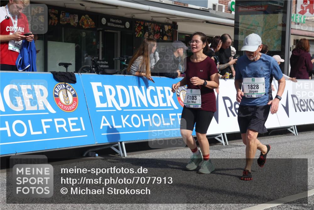 15.09.2024 - PSD Bank Halbmarathon Michael Strokosch http://msf.ph/oto/7077913 15.09.2024 12:19:10 Ziel 1728, 1729, 1828, 2412, 2821, 3103, 3106, 3373, 3419, 3446, 3447, 3500, 3561 meine-sportfotos.de