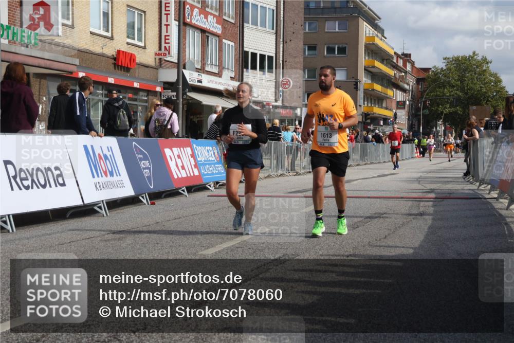 15.09.2024 - PSD Bank Halbmarathon Michael Strokosch http://msf.ph/oto/7078060 15.09.2024 12:19:29 Ziel 1613, 2867, 3092 meine-sportfotos.de