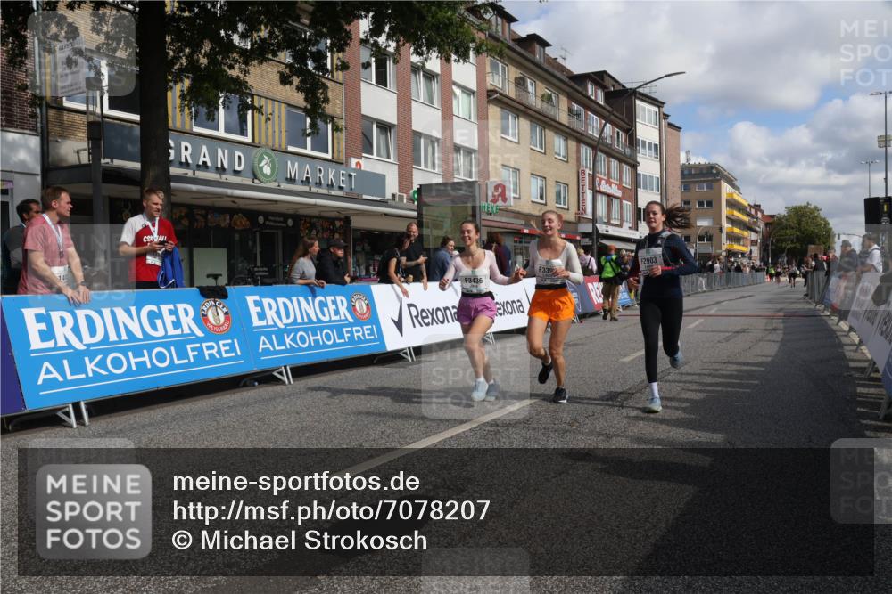 15.09.2024 - PSD Bank Halbmarathon Michael Strokosch http://msf.ph/oto/7078207 15.09.2024 12:19:45 Ziel 2025, 2903, 3394, 3436 meine-sportfotos.de