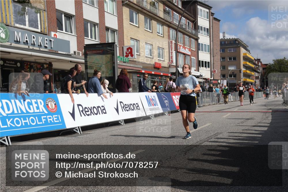 15.09.2024 - PSD Bank Halbmarathon Michael Strokosch http://msf.ph/oto/7078257 15.09.2024 12:19:57 Ziel 2739, 3085, 3440 meine-sportfotos.de