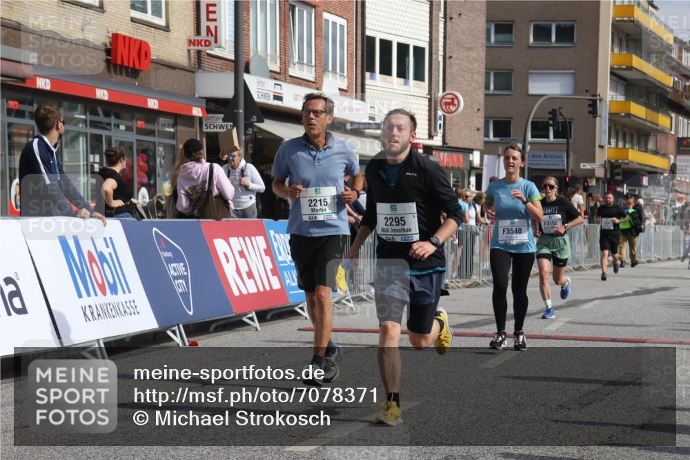15.09.2024 - PSD Bank Halbmarathon Michael Strokosch http://msf.ph/oto/7078371 15.09.2024 12:20:08 Ziel 2215, 2295, 2739, 3085, 3152, 3440, 3540 meine-sportfotos.de