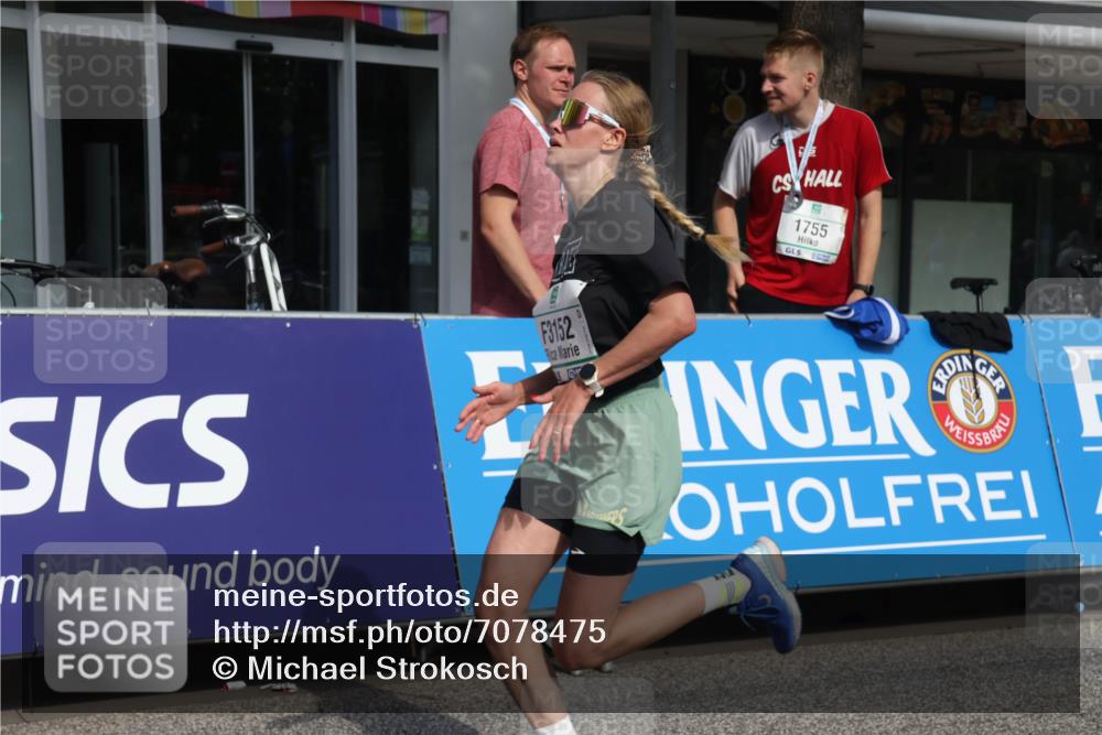 15.09.2024 - PSD Bank Halbmarathon Michael Strokosch http://msf.ph/oto/7078475 15.09.2024 12:20:14 Ziel 1284, 2215, 2295, 2525, 2543, 2739, 3085, 3152, 3231, 3483, 3540 meine-sportfotos.de