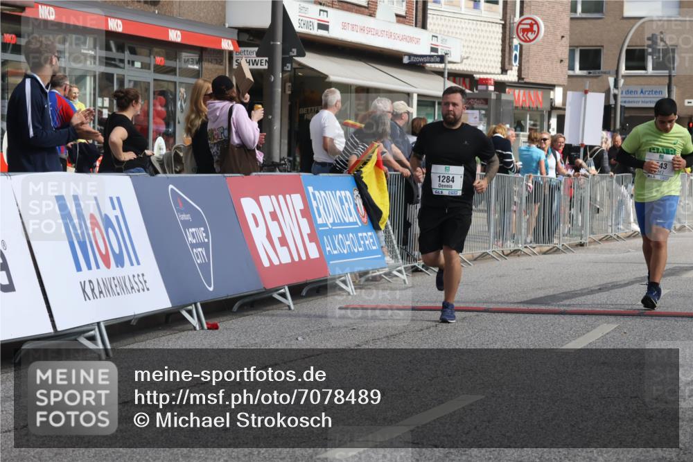 15.09.2024 - PSD Bank Halbmarathon Michael Strokosch http://msf.ph/oto/7078489 15.09.2024 12:20:16 Ziel 1284, 2215, 2295, 2525, 2543, 3152, 3231, 3483, 3540 meine-sportfotos.de