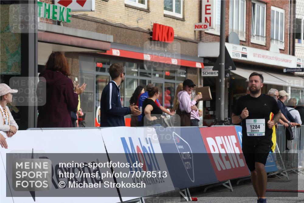 15.09.2024 - PSD Bank Halbmarathon Michael Strokosch http://msf.ph/oto/7078513 15.09.2024 12:20:17 Ziel 1284, 2215, 2295, 2525, 2543, 3152, 3231, 3483, 3540 meine-sportfotos.de