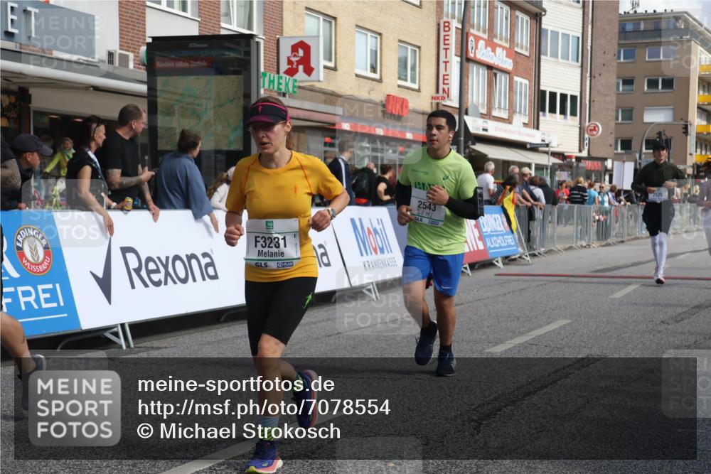 15.09.2024 - PSD Bank Halbmarathon Michael Strokosch http://msf.ph/oto/7078554 15.09.2024 12:20:20 Ziel 1284, 2215, 2295, 2525, 2543, 3152, 3231, 3483, 3540 meine-sportfotos.de