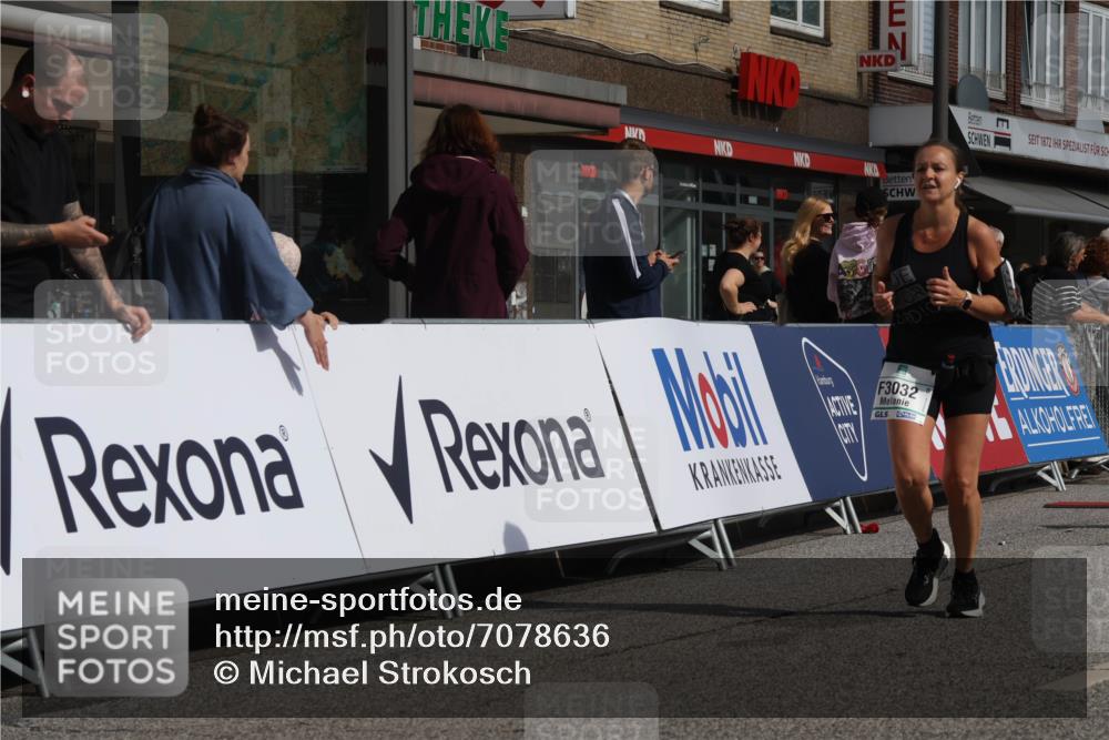 15.09.2024 - PSD Bank Halbmarathon Michael Strokosch http://msf.ph/oto/7078636 15.09.2024 12:20:35 Ziel 2128, 2325, 2957, 3032 meine-sportfotos.de