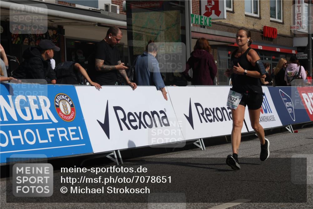 15.09.2024 - PSD Bank Halbmarathon Michael Strokosch http://msf.ph/oto/7078651 15.09.2024 12:20:35 Ziel 2128, 2325, 2957, 3032 meine-sportfotos.de
