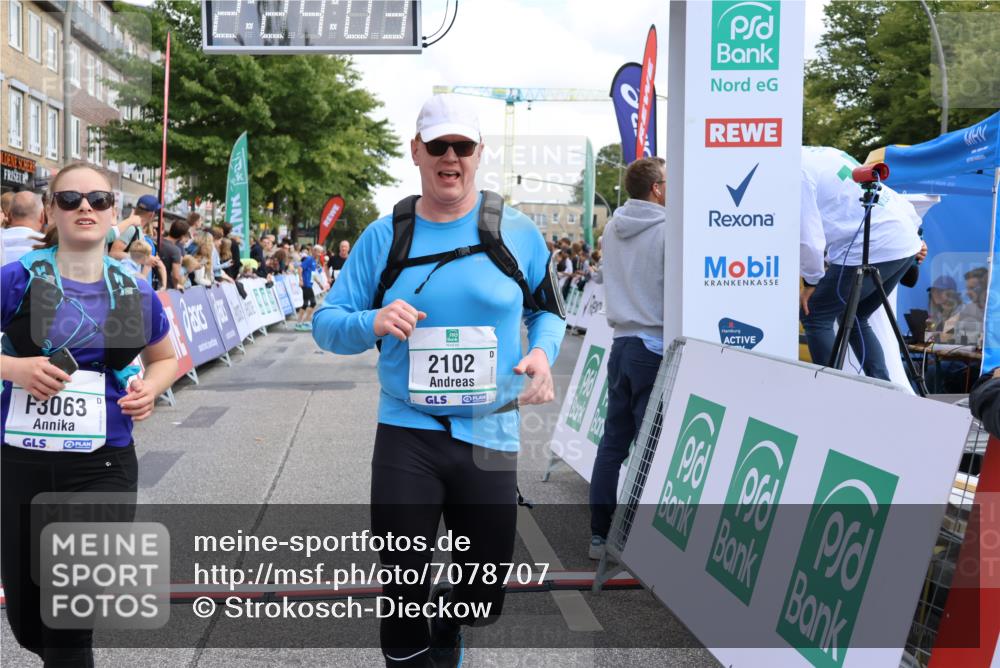 15.09.2024 - PSD Bank Halbmarathon Strokosch-Dieckow http://msf.ph/oto/7078707 15.09.2024 12:24:54 Ziel 988, 2102, 2272, 3063, 3218, 3240, 3469 meine-sportfotos.de