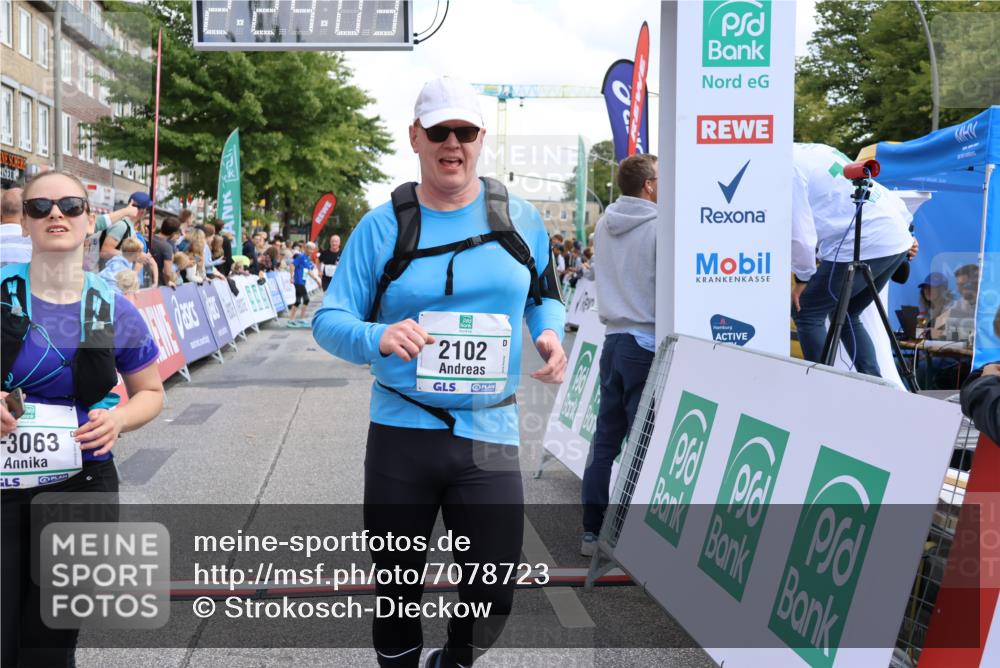 15.09.2024 - PSD Bank Halbmarathon Strokosch-Dieckow http://msf.ph/oto/7078723 15.09.2024 12:24:54 Ziel 988, 2102, 2272, 3063, 3218, 3240, 3469 meine-sportfotos.de