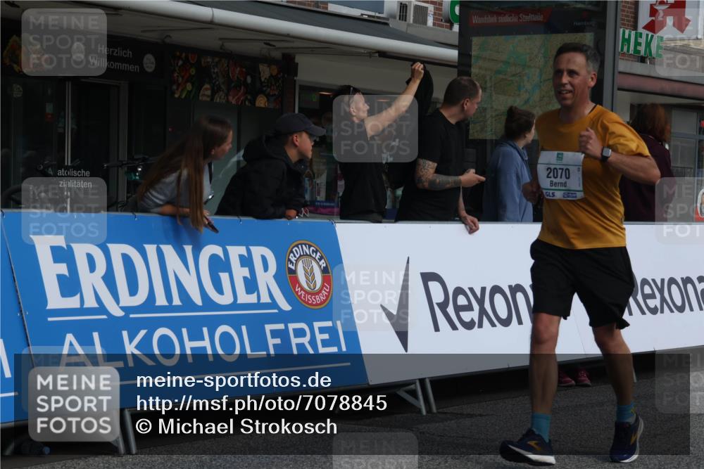 15.09.2024 - PSD Bank Halbmarathon Michael Strokosch http://msf.ph/oto/7078845 15.09.2024 12:20:48 Ziel 2070, 2128, 2325, 2957, 3248 meine-sportfotos.de