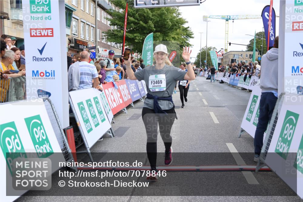 15.09.2024 - PSD Bank Halbmarathon Strokosch-Dieckow http://msf.ph/oto/7078846 15.09.2024 12:24:58 Ziel 988, 2102, 2272, 3063, 3218, 3240, 3469 meine-sportfotos.de