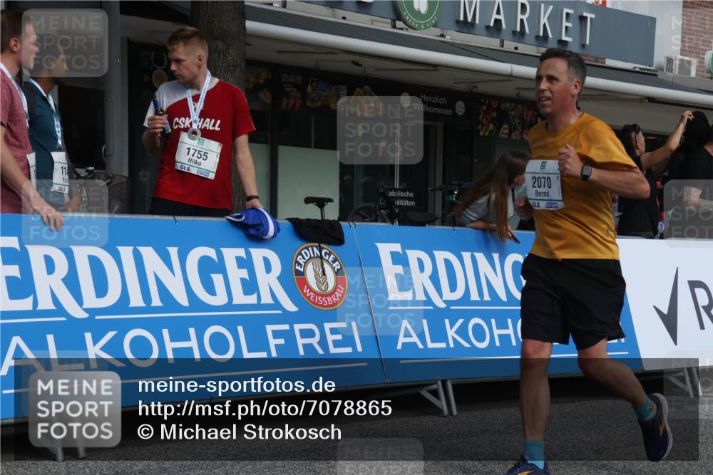 15.09.2024 - PSD Bank Halbmarathon Michael Strokosch http://msf.ph/oto/7078865 15.09.2024 12:20:49 Ziel 2070, 2128, 2325, 3248 meine-sportfotos.de