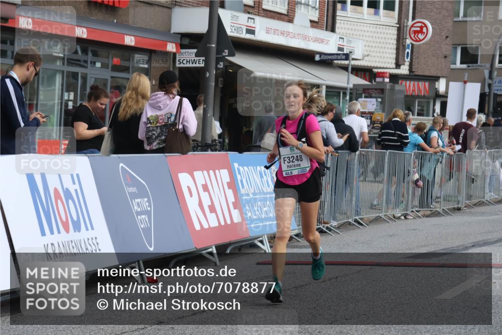 15.09.2024 - PSD Bank Halbmarathon Michael Strokosch http://msf.ph/oto/7078877 15.09.2024 12:20:51 Ziel 2070, 2128, 2325, 3248 meine-sportfotos.de