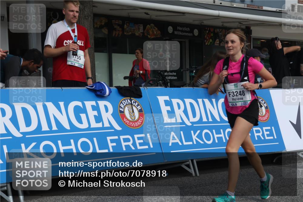 15.09.2024 - PSD Bank Halbmarathon Michael Strokosch http://msf.ph/oto/7078918 15.09.2024 12:20:55 Ziel 2070, 2128, 3248 meine-sportfotos.de