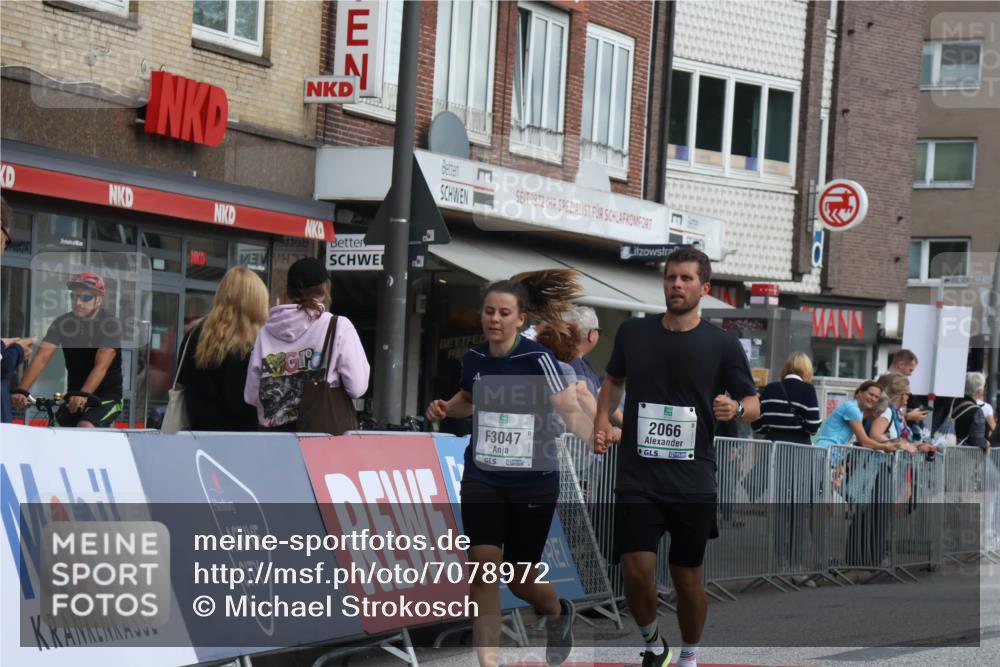 15.09.2024 - PSD Bank Halbmarathon Michael Strokosch http://msf.ph/oto/7078972 15.09.2024 12:21:04 Ziel 2066, 3047, 3248, 3285 meine-sportfotos.de