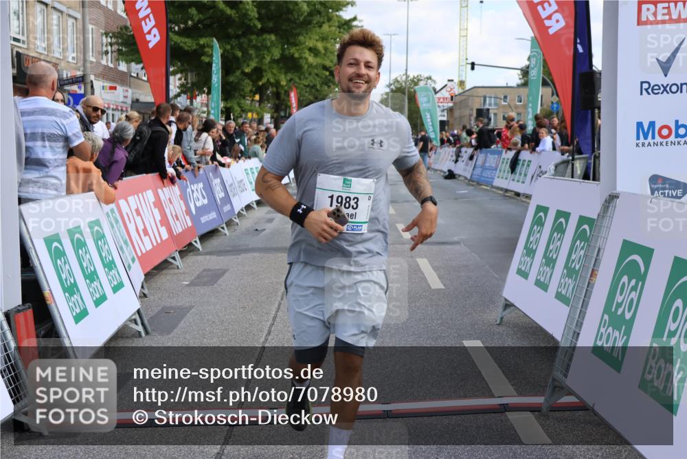 15.09.2024 - PSD Bank Halbmarathon Strokosch-Dieckow http://msf.ph/oto/7078980 15.09.2024 12:34:05 Ziel 1983, 2331, 3107, 3433, 3451 meine-sportfotos.de