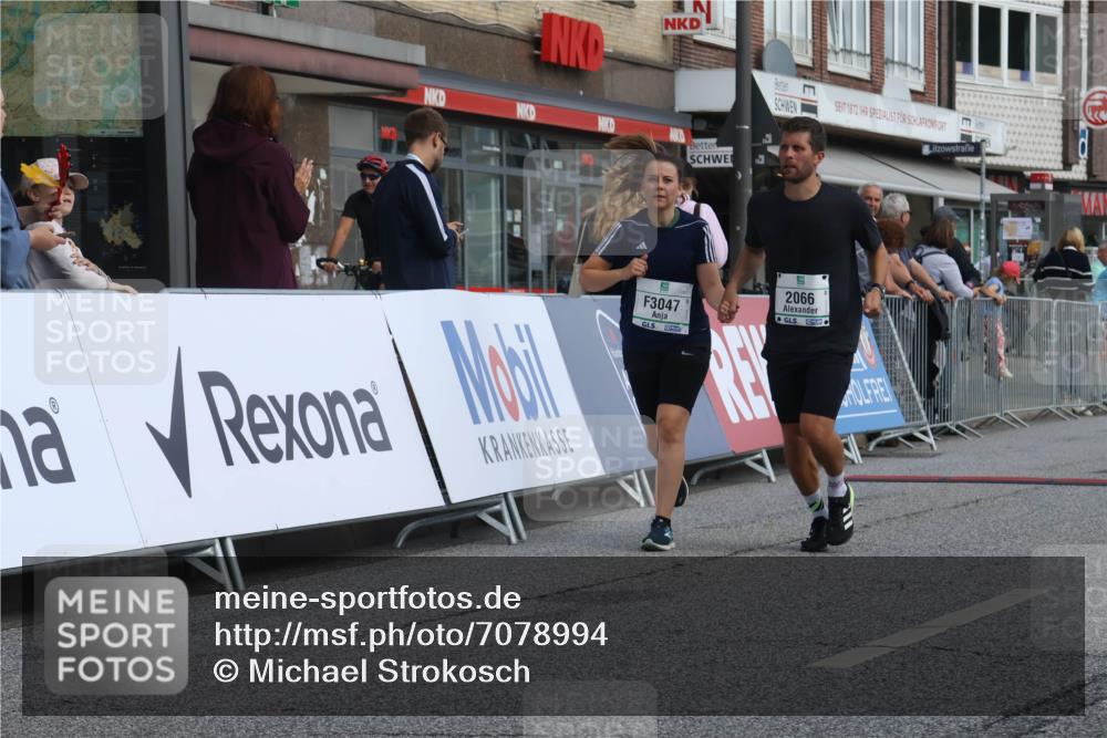 15.09.2024 - PSD Bank Halbmarathon Michael Strokosch http://msf.ph/oto/7078994 15.09.2024 12:21:05 Ziel 2066, 3047, 3285 meine-sportfotos.de