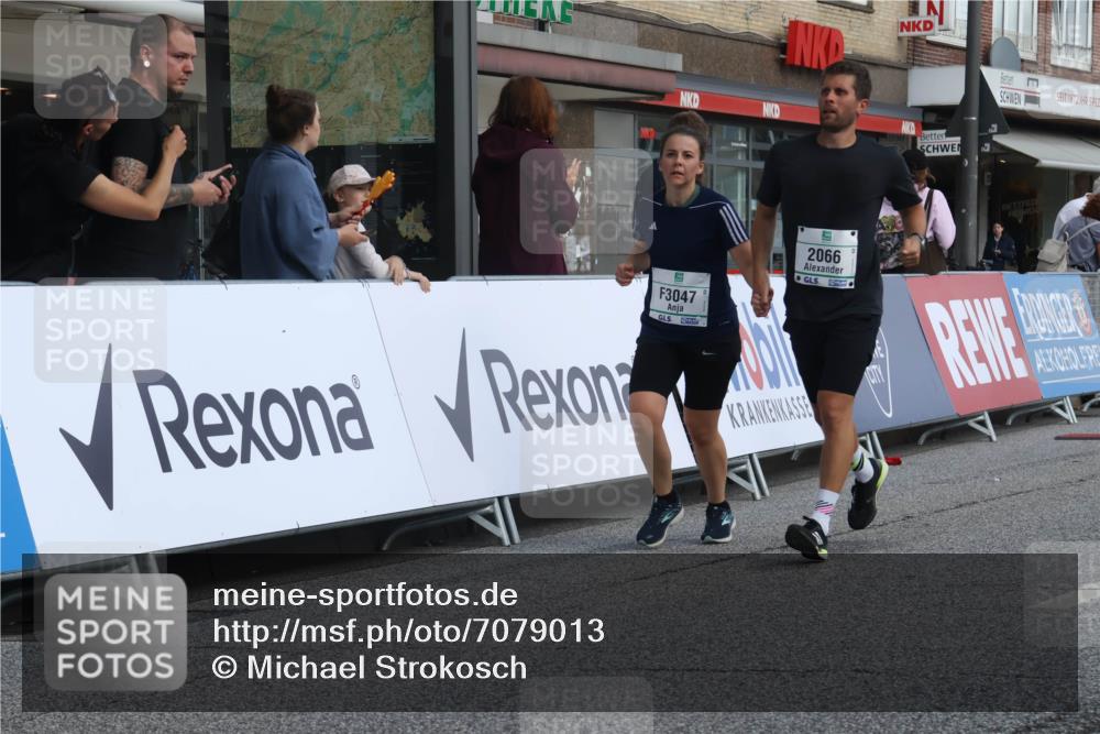 15.09.2024 - PSD Bank Halbmarathon Michael Strokosch http://msf.ph/oto/7079013 15.09.2024 12:21:06 Ziel 2066, 3047, 3285 meine-sportfotos.de