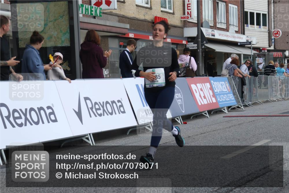 15.09.2024 - PSD Bank Halbmarathon Michael Strokosch http://msf.ph/oto/7079071 15.09.2024 12:21:10 Ziel 2066, 3047, 3069, 3285 meine-sportfotos.de