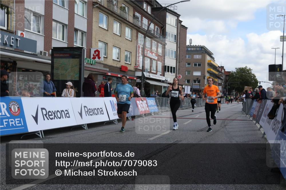 15.09.2024 - PSD Bank Halbmarathon Michael Strokosch http://msf.ph/oto/7079083 15.09.2024 12:23:13 Ziel 803, 2078, 2550, 2933, 3243, 3320, 3370 meine-sportfotos.de