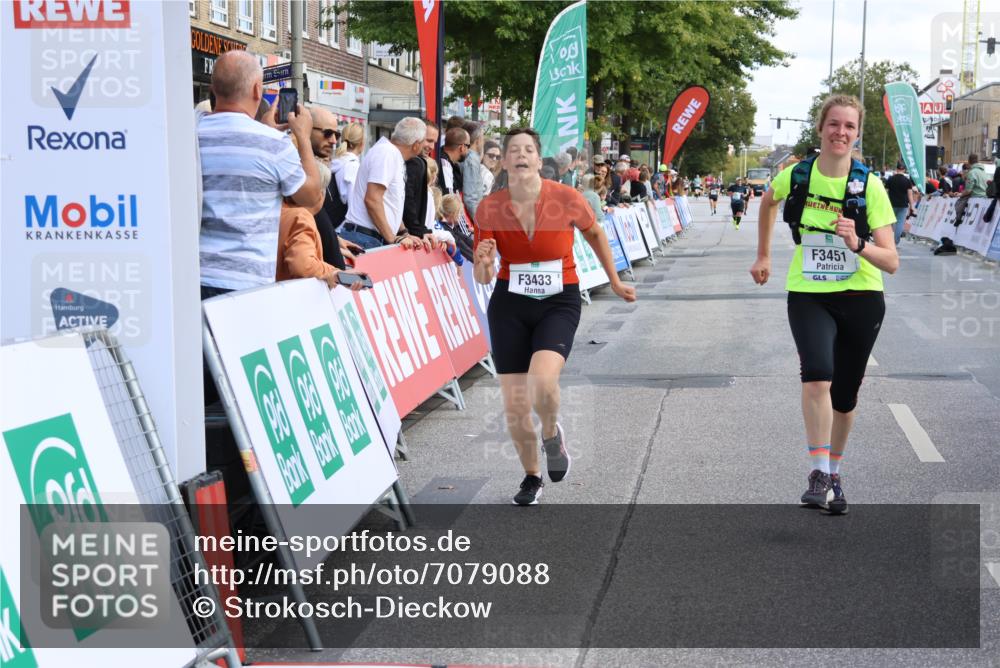 15.09.2024 - PSD Bank Halbmarathon Strokosch-Dieckow http://msf.ph/oto/7079088 15.09.2024 12:34:10 Ziel 1983, 2376, 3433, 3451 meine-sportfotos.de