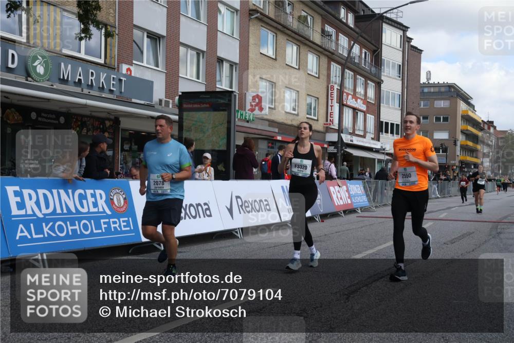 15.09.2024 - PSD Bank Halbmarathon Michael Strokosch http://msf.ph/oto/7079104 15.09.2024 12:23:14 Ziel 803, 2078, 2550, 2933, 3243, 3277, 3320, 3370 meine-sportfotos.de