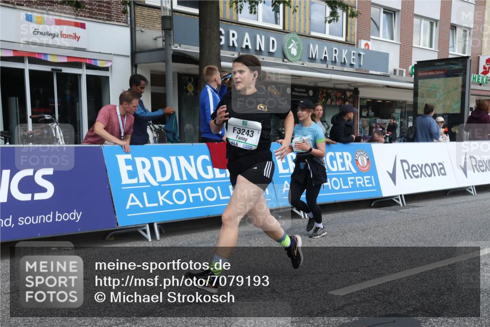 15.09.2024 - PSD Bank Halbmarathon Michael Strokosch http://msf.ph/oto/7079193 15.09.2024 12:23:21 Ziel 987, 2078, 2307, 2550, 3243, 3277, 3320, 3370 meine-sportfotos.de
