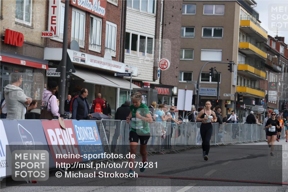 15.09.2024 - PSD Bank Halbmarathon Michael Strokosch http://msf.ph/oto/7079281 15.09.2024 12:23:28 Ziel 987, 2307, 2981, 3002, 3243, 3277, 3370 meine-sportfotos.de