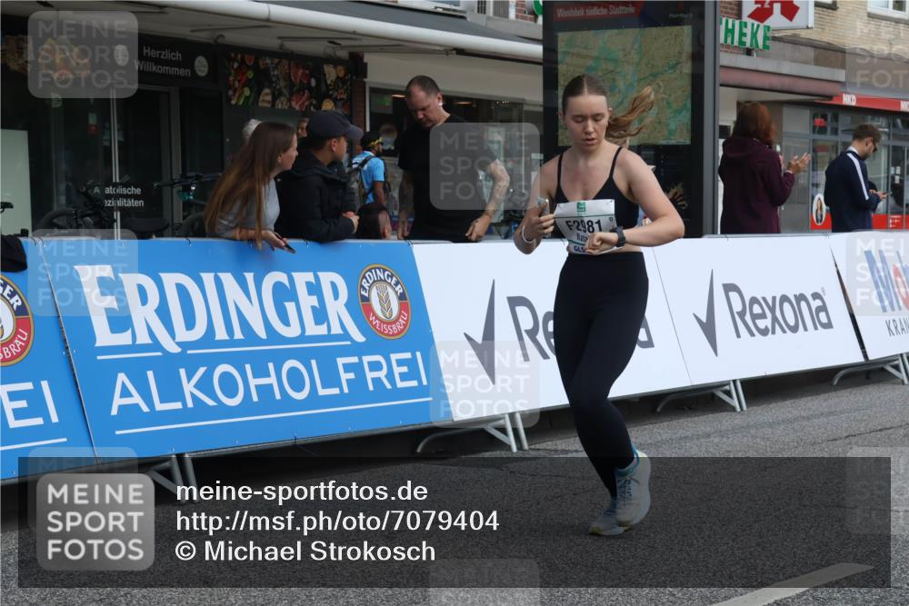 15.09.2024 - PSD Bank Halbmarathon Michael Strokosch http://msf.ph/oto/7079404 15.09.2024 12:23:34 Ziel 987, 2307, 2403, 2981, 3002, 3277, 3450 meine-sportfotos.de