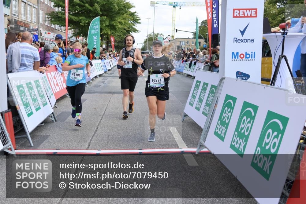 15.09.2024 - PSD Bank Halbmarathon Strokosch-Dieckow http://msf.ph/oto/7079450 15.09.2024 12:25:18 Ziel 793, 1409, 2255, 2336, 2771, 3101, 3298 meine-sportfotos.de