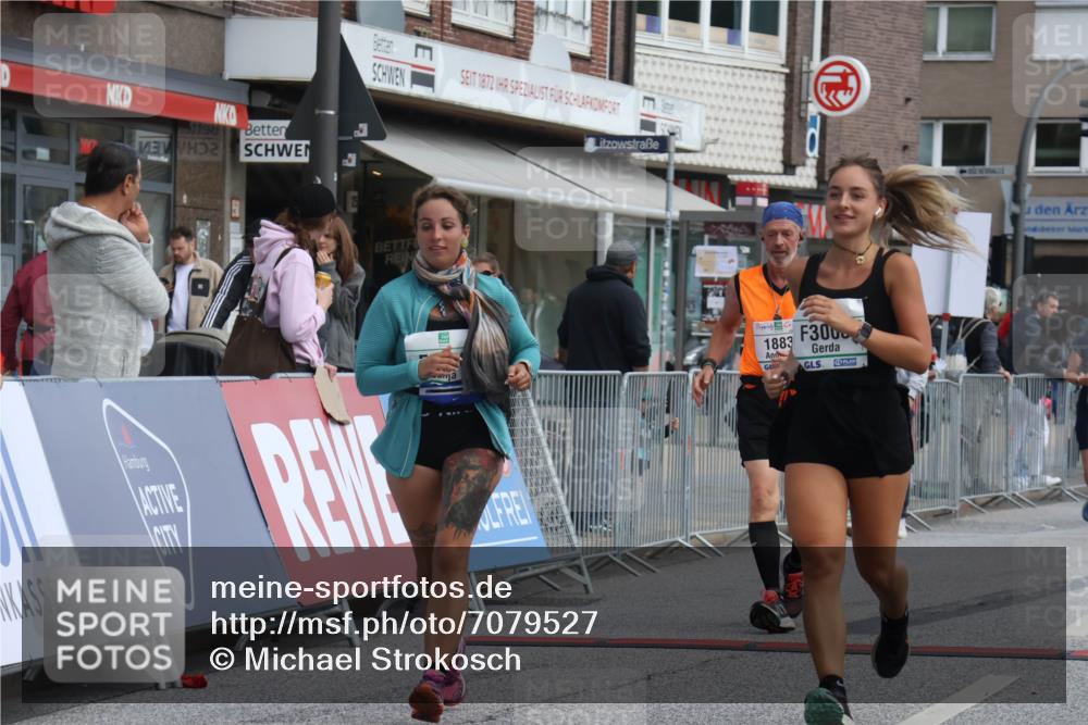15.09.2024 - PSD Bank Halbmarathon Michael Strokosch http://msf.ph/oto/7079527 15.09.2024 12:23:47 Ziel 1883, 2403, 2537, 3002, 3003, 3075, 3428, 3450 meine-sportfotos.de