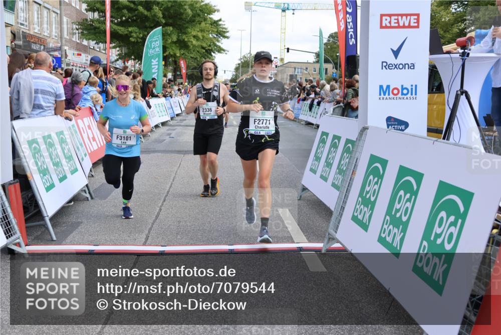 15.09.2024 - PSD Bank Halbmarathon Strokosch-Dieckow http://msf.ph/oto/7079544 15.09.2024 12:25:18 Ziel 793, 1409, 2255, 2336, 2771, 3101, 3298 meine-sportfotos.de
