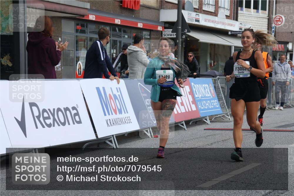 15.09.2024 - PSD Bank Halbmarathon Michael Strokosch http://msf.ph/oto/7079545 15.09.2024 12:23:48 Ziel 1883, 2403, 2537, 3003, 3075, 3428, 3450 meine-sportfotos.de