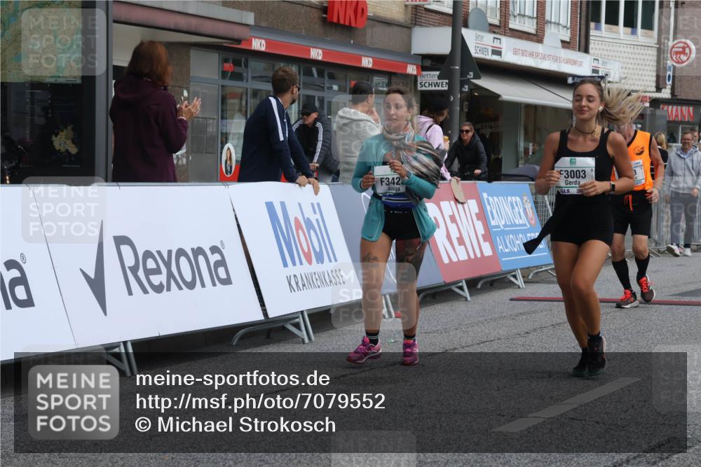 15.09.2024 - PSD Bank Halbmarathon Michael Strokosch http://msf.ph/oto/7079552 15.09.2024 12:23:48 Ziel 1883, 2403, 2537, 3003, 3075, 3428, 3450 meine-sportfotos.de