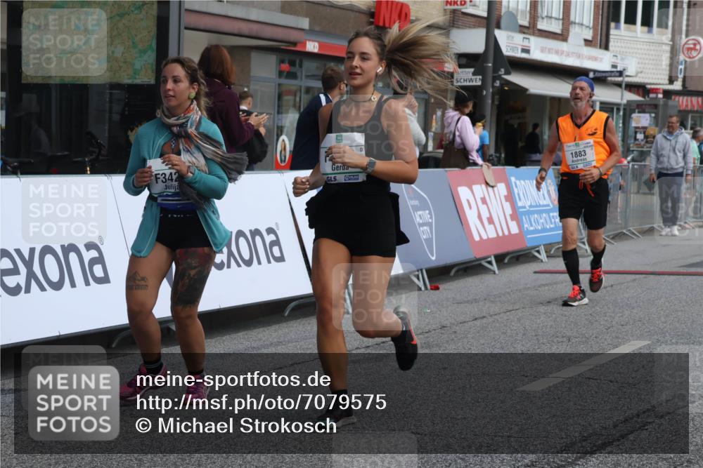 15.09.2024 - PSD Bank Halbmarathon Michael Strokosch http://msf.ph/oto/7079575 15.09.2024 12:23:50 Ziel 1883, 2403, 2537, 3003, 3075, 3428, 3450 meine-sportfotos.de