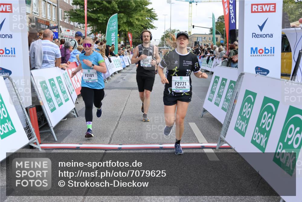 15.09.2024 - PSD Bank Halbmarathon Strokosch-Dieckow http://msf.ph/oto/7079625 15.09.2024 12:25:18 Ziel 793, 1409, 2255, 2336, 2771, 3101, 3298 meine-sportfotos.de