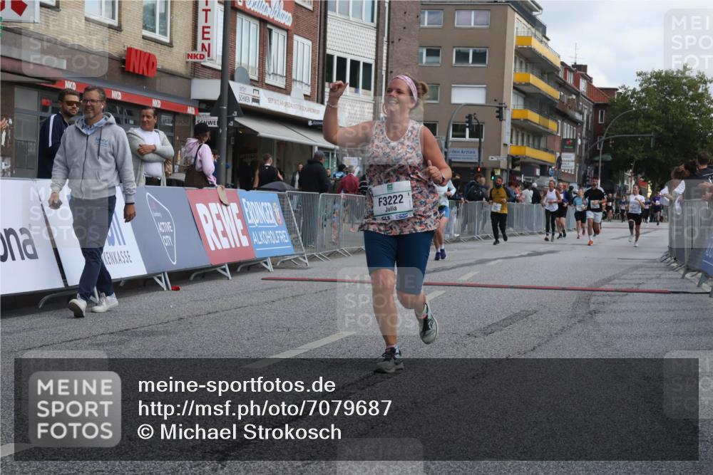 15.09.2024 - PSD Bank Halbmarathon Michael Strokosch http://msf.ph/oto/7079687 15.09.2024 12:24:01 Ziel 1883, 2527, 2537, 3075, 3222, 3452, 3543 meine-sportfotos.de