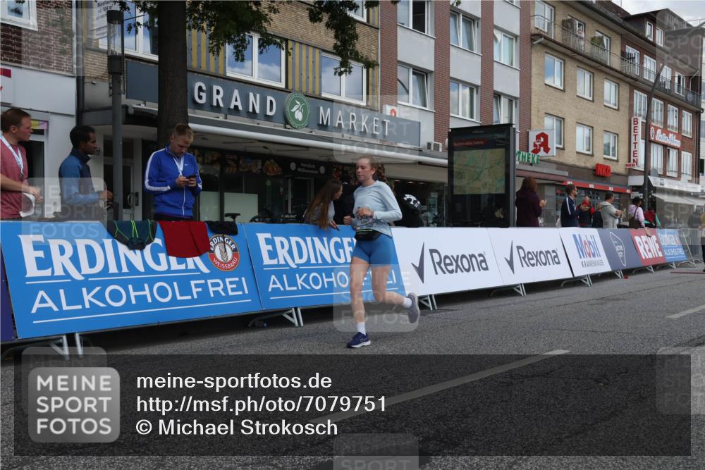 15.09.2024 - PSD Bank Halbmarathon Michael Strokosch http://msf.ph/oto/7079751 15.09.2024 12:24:08 Ziel 1765, 1997, 2527, 3008, 3222, 3256, 3371, 3452, 3543 meine-sportfotos.de