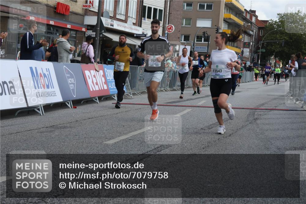 15.09.2024 - PSD Bank Halbmarathon Michael Strokosch http://msf.ph/oto/7079758 15.09.2024 12:24:09 Ziel 1765, 1997, 2527, 3008, 3222, 3256, 3371, 3452, 3543 meine-sportfotos.de
