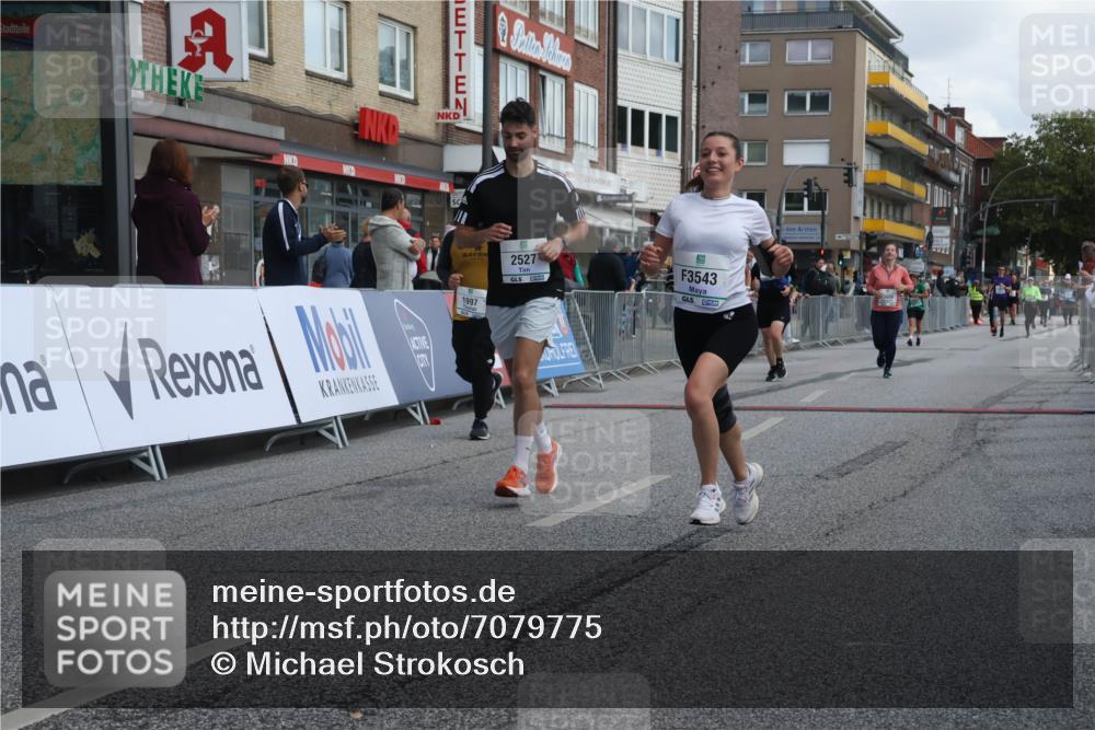 15.09.2024 - PSD Bank Halbmarathon Michael Strokosch http://msf.ph/oto/7079775 15.09.2024 12:24:10 Ziel 1765, 1997, 2527, 3008, 3222, 3256, 3371, 3452, 3543 meine-sportfotos.de