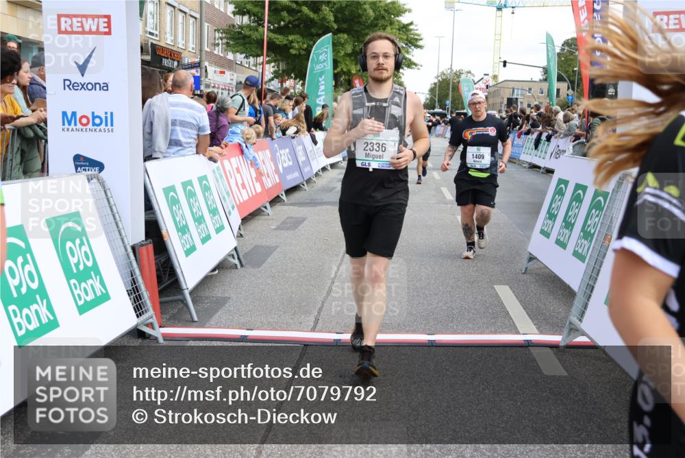 15.09.2024 - PSD Bank Halbmarathon Strokosch-Dieckow http://msf.ph/oto/7079792 15.09.2024 12:25:20 Ziel 793, 1409, 2255, 2336, 2771, 3101, 3298 meine-sportfotos.de