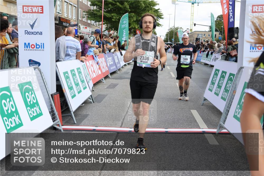 15.09.2024 - PSD Bank Halbmarathon Strokosch-Dieckow http://msf.ph/oto/7079823 15.09.2024 12:25:20 Ziel 793, 1409, 2255, 2336, 2771, 3101, 3298 meine-sportfotos.de